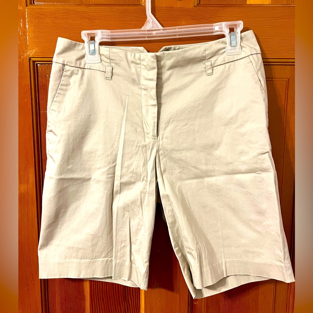 Women's Cream Shorts